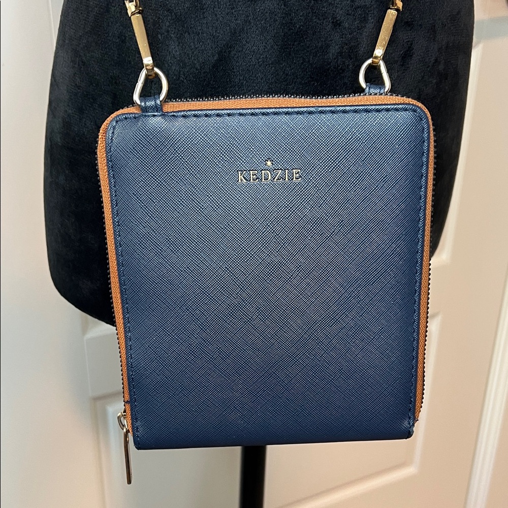 Kedzie Blue Crossbody Bag Navy and Brown nwot